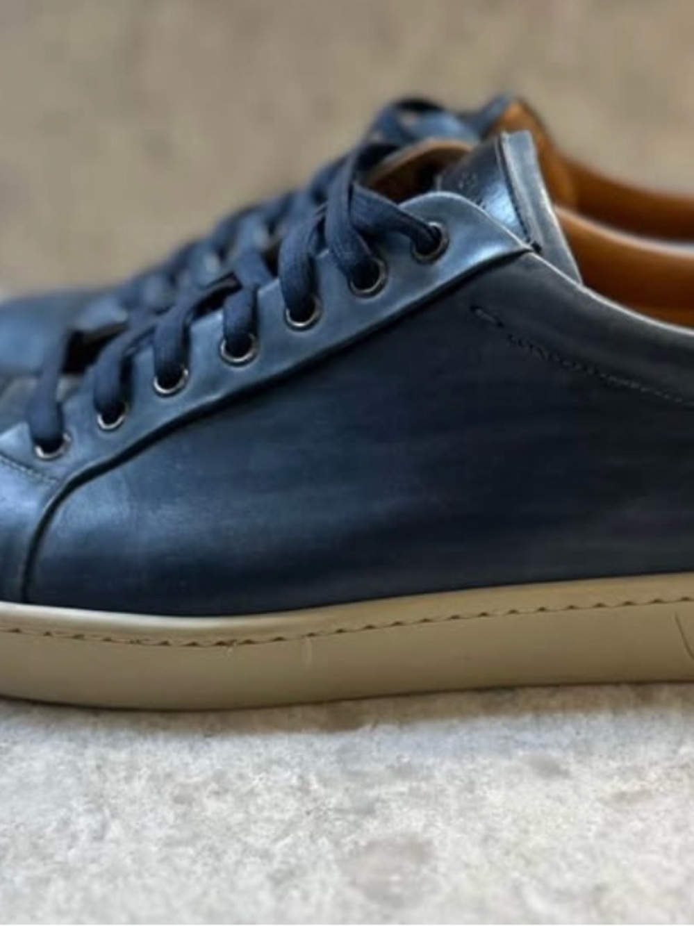 Magnanni Men’s Leather Sneakers